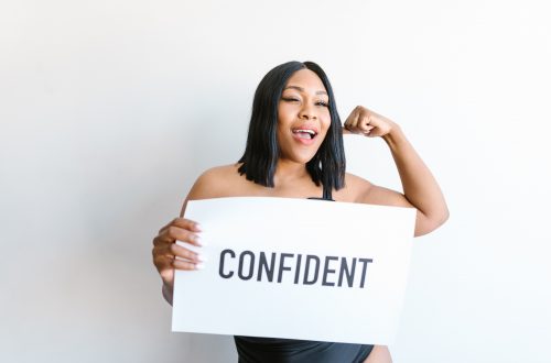 What does shapewear do?