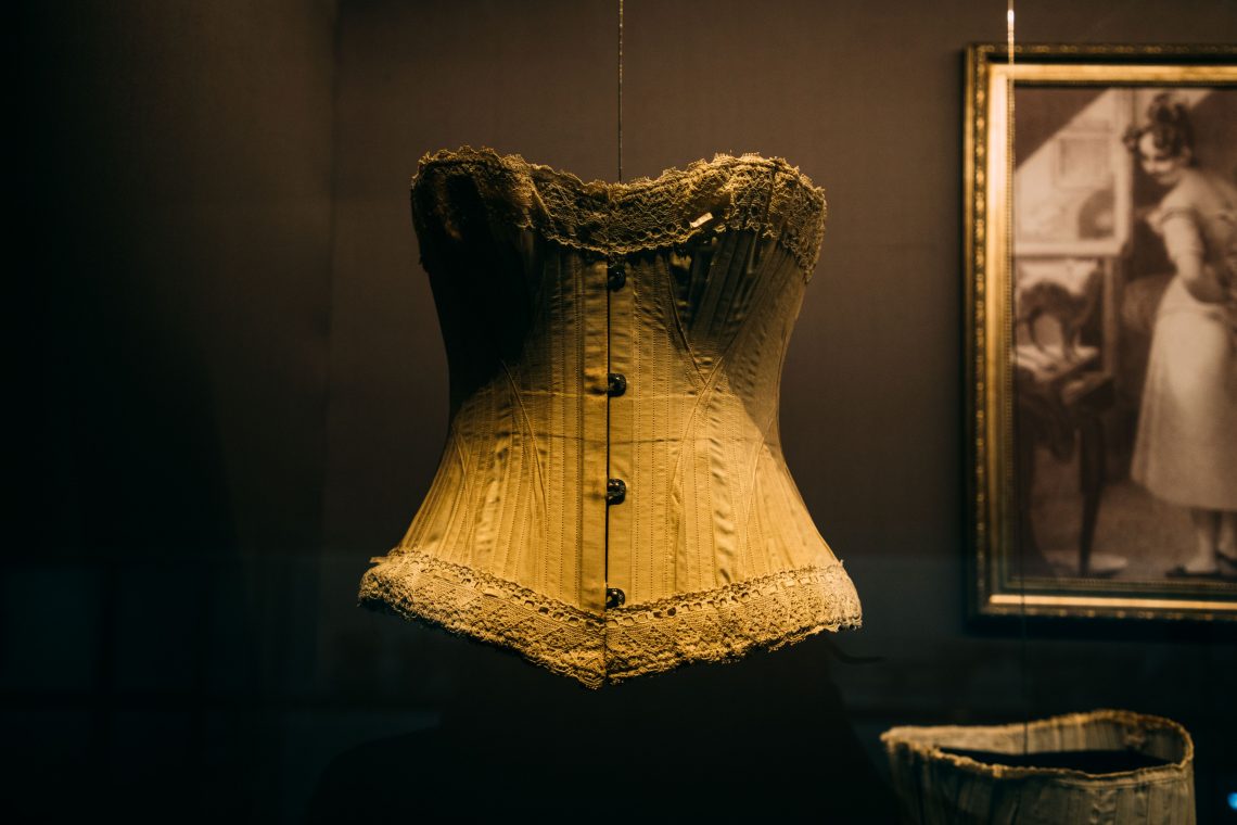 Can shapewear reshape your body permanently?