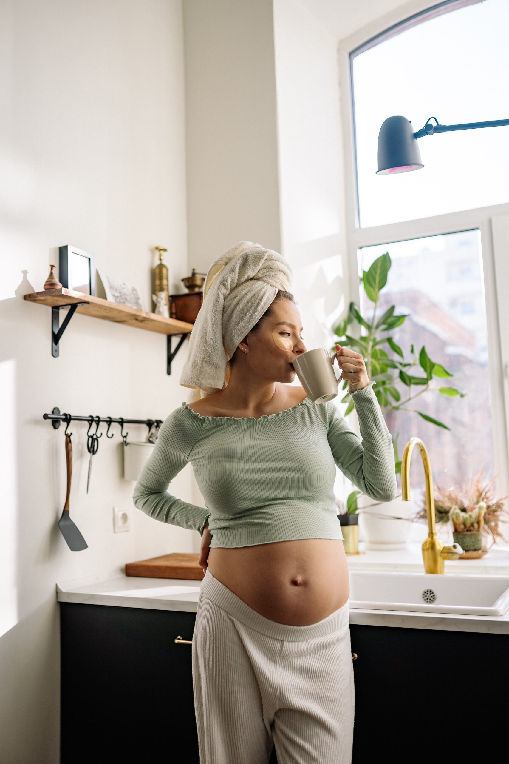 Postpartum Tummy Control